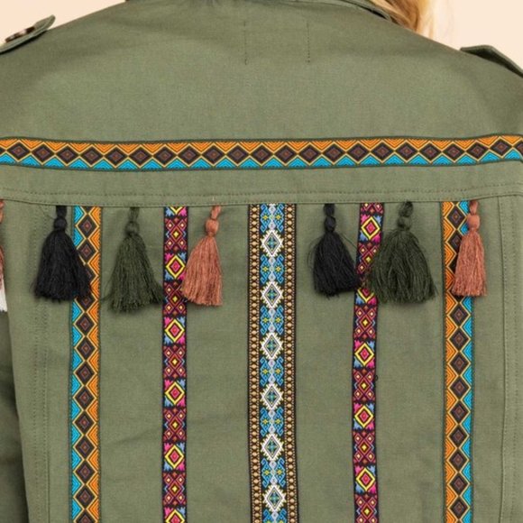 🎉🎉🥳HOST PICK 🥳Jacket, Army Green Military Utility, Tassels & Aztec Trim🎉🎊 - Picture 7 of 8